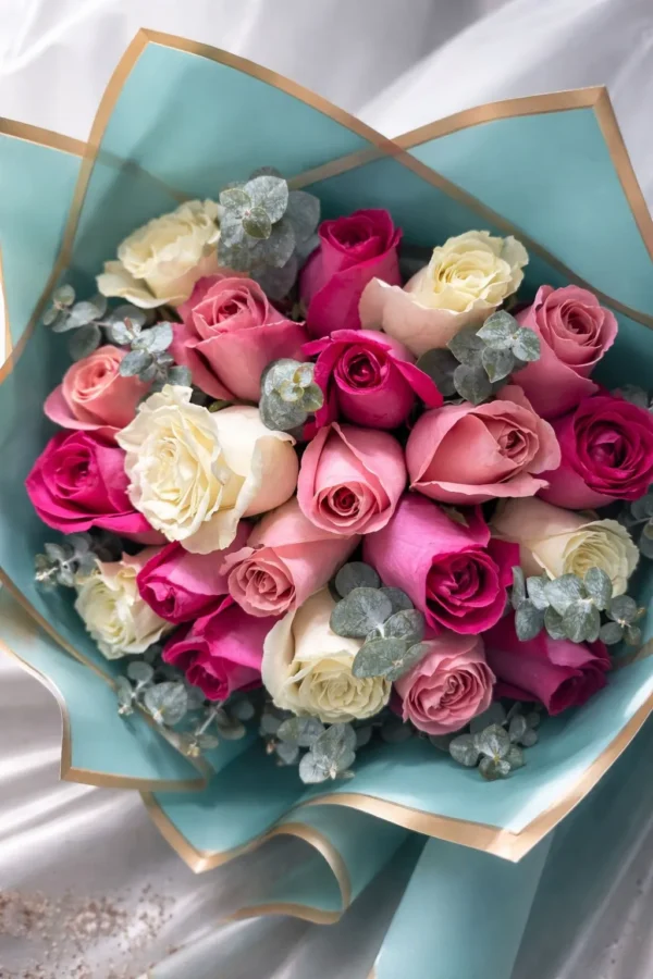 Elegancia viva (24 rosas)