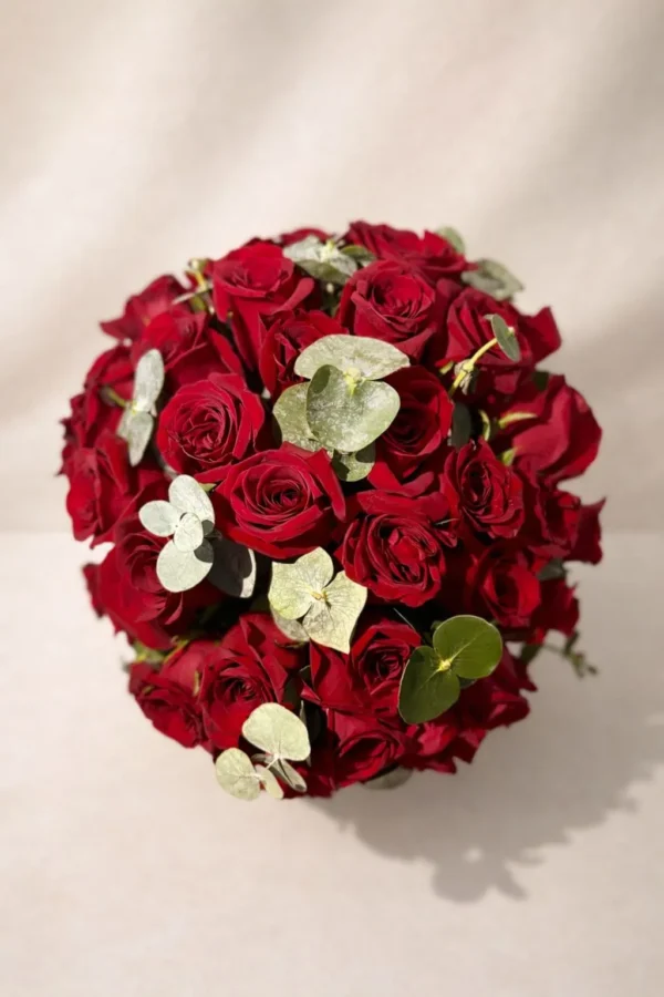 WhatsApp Image 2026-01-22 at 11.52.55 PM Rubí en oro (50 rosas)