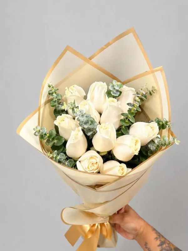 Luz serena (12 rosas)