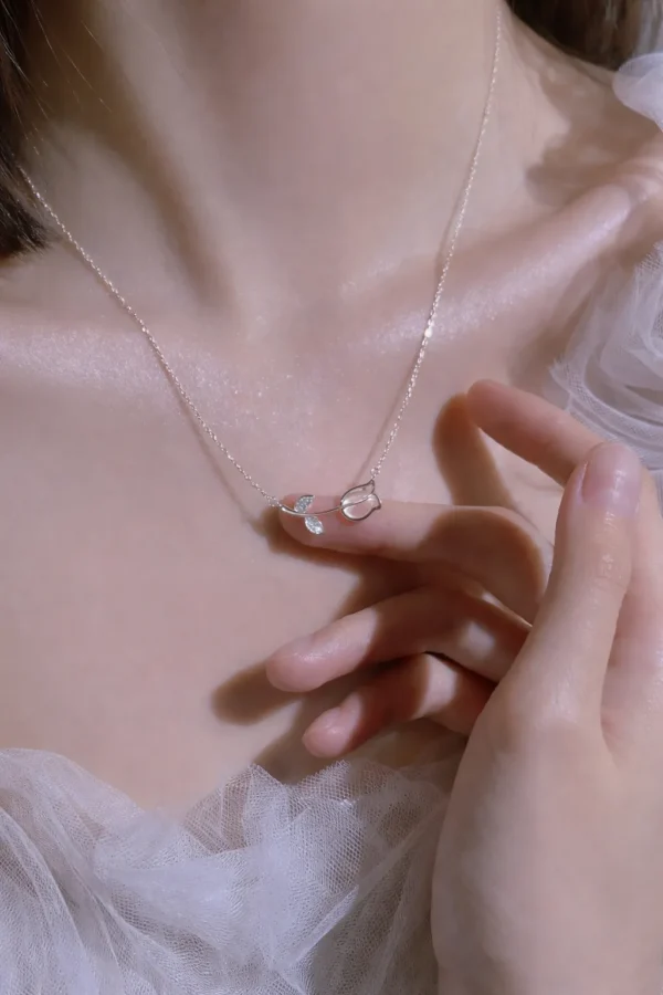 Collar De Tulipán En Plata 925