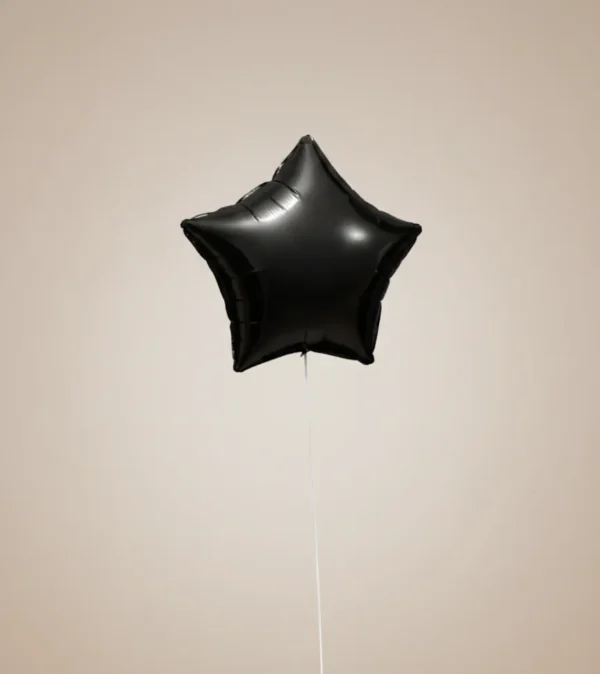 Globo en forma de estrella negro