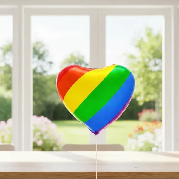 Gemini_Generated_Image_q3qmpmq3qmpmq3qm Corazón Arcoíris.