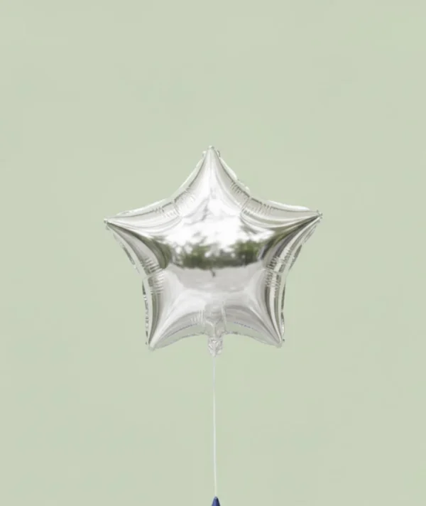 Globo en forma de estrella gris