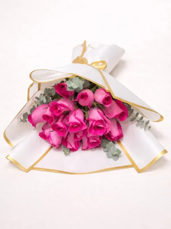 Amor que apertura (18 rosas)