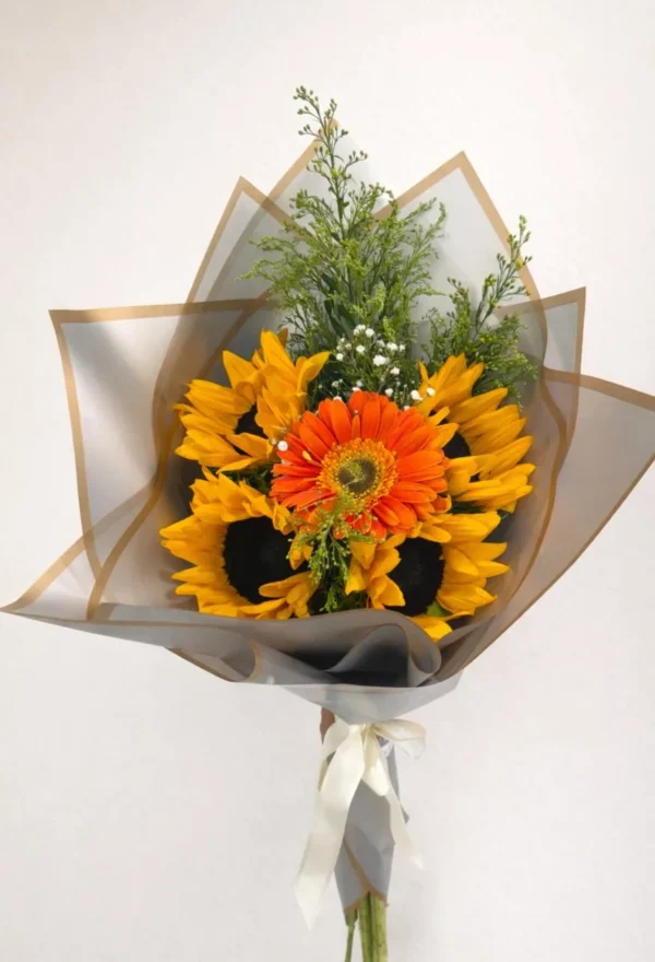 Ramo de 4 Girasoles y 1 Gerbera naranja
