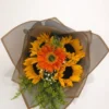 Ramo de 4 Girasoles y 1 Gerbera naranja